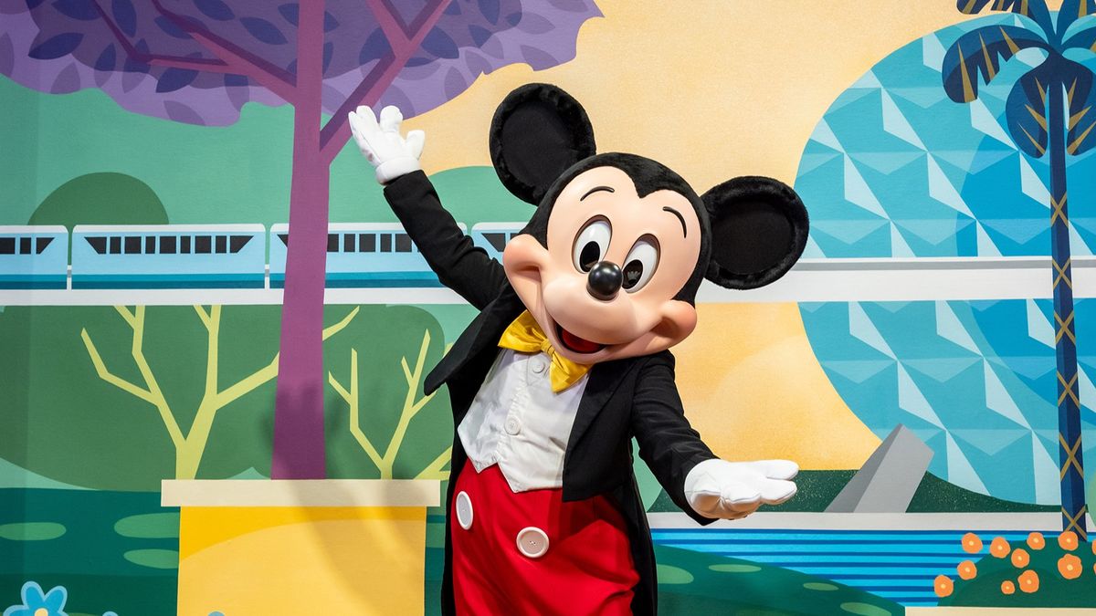 I Just Learned About A Disney World Hidden Mickey That Can Only Be Seen One Day A Year, And Its Wild I Just Learned About A Disney World Hidden Mickey That Can Only Be Seen One Day A Year, And Its Wild