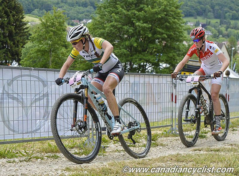 Rebecca Henderson (Trek Factory Racing) and Helen Grobert (Ghost Factory Racing)