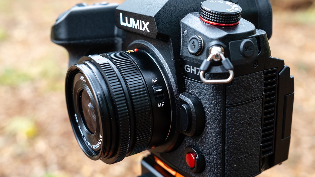 Panasonic 15mm f1.7 Leica Summilux DG ASPH attached to a Panasonic Lumix GH7.