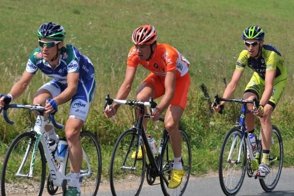 Bessy, Daeninck and Bideau were in the break.