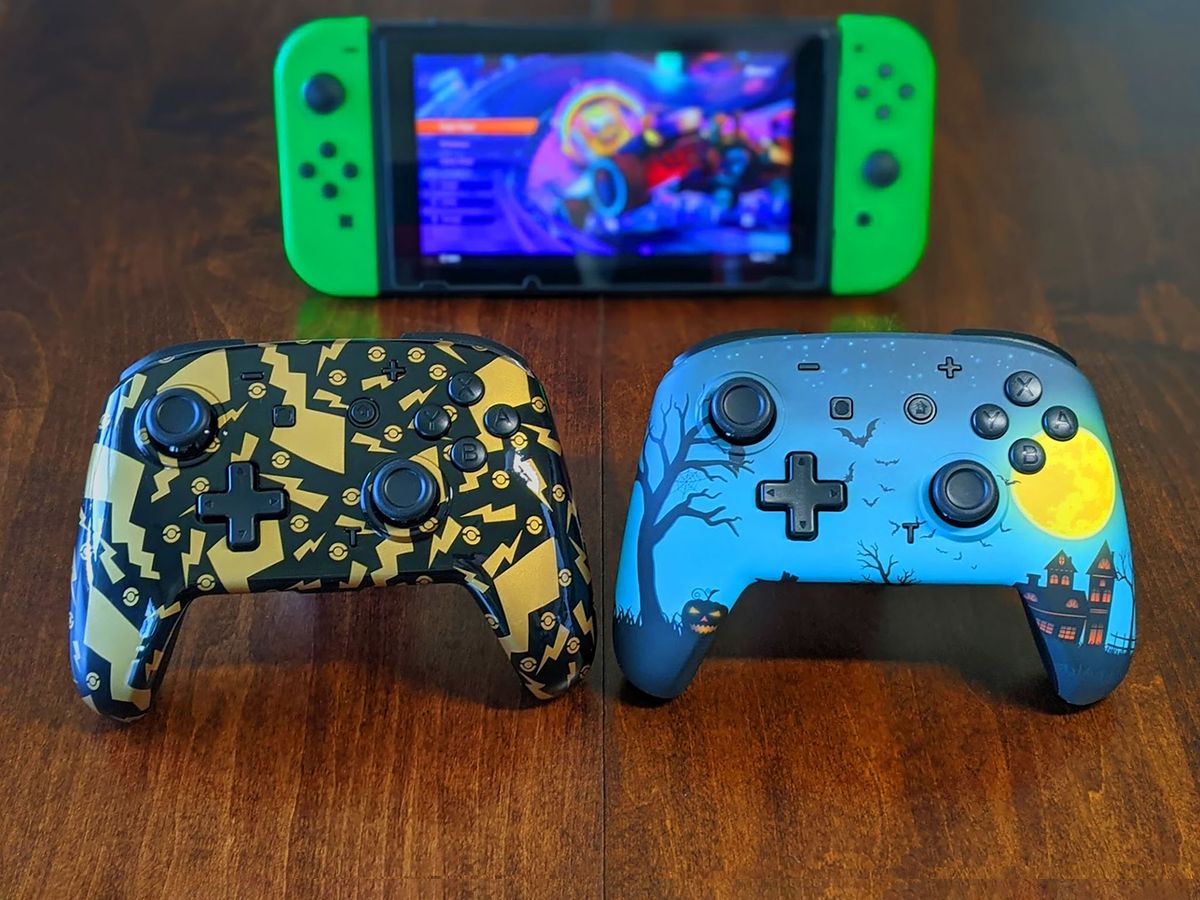 Easysmx Ys06 Controllers In Front Of Switch