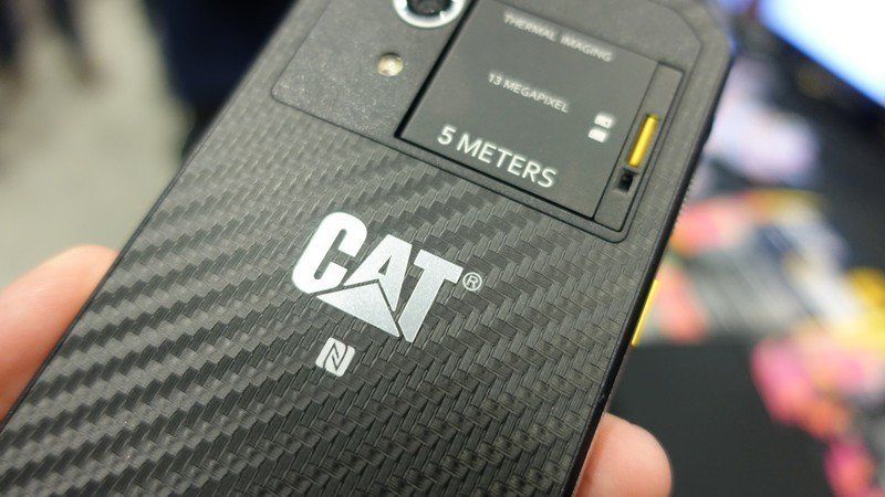 CAT S60