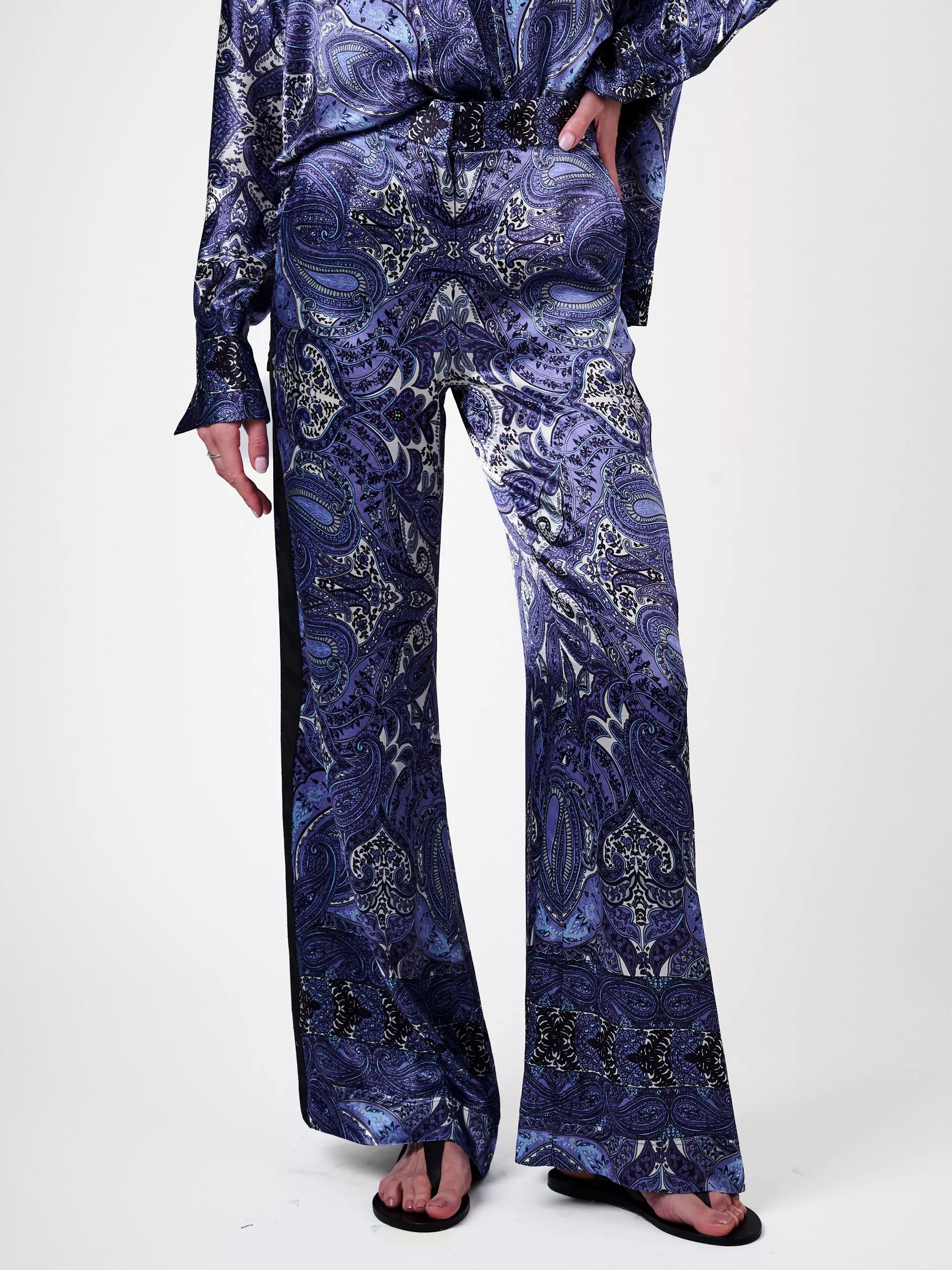 Amanda Wakeley Bethany Paisley Trousers, Blue Multi