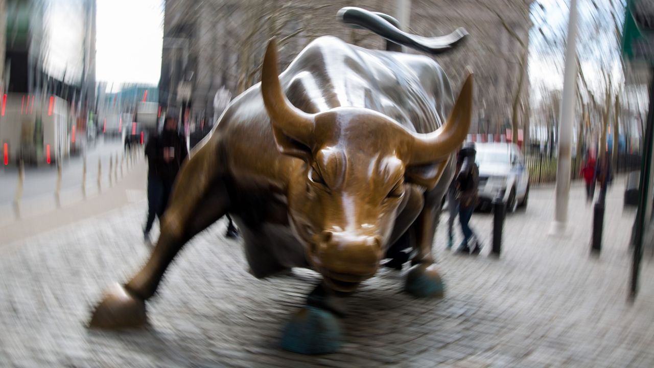 Wall Street&#039;s famous bull statue is a symbol of US economic hegemony