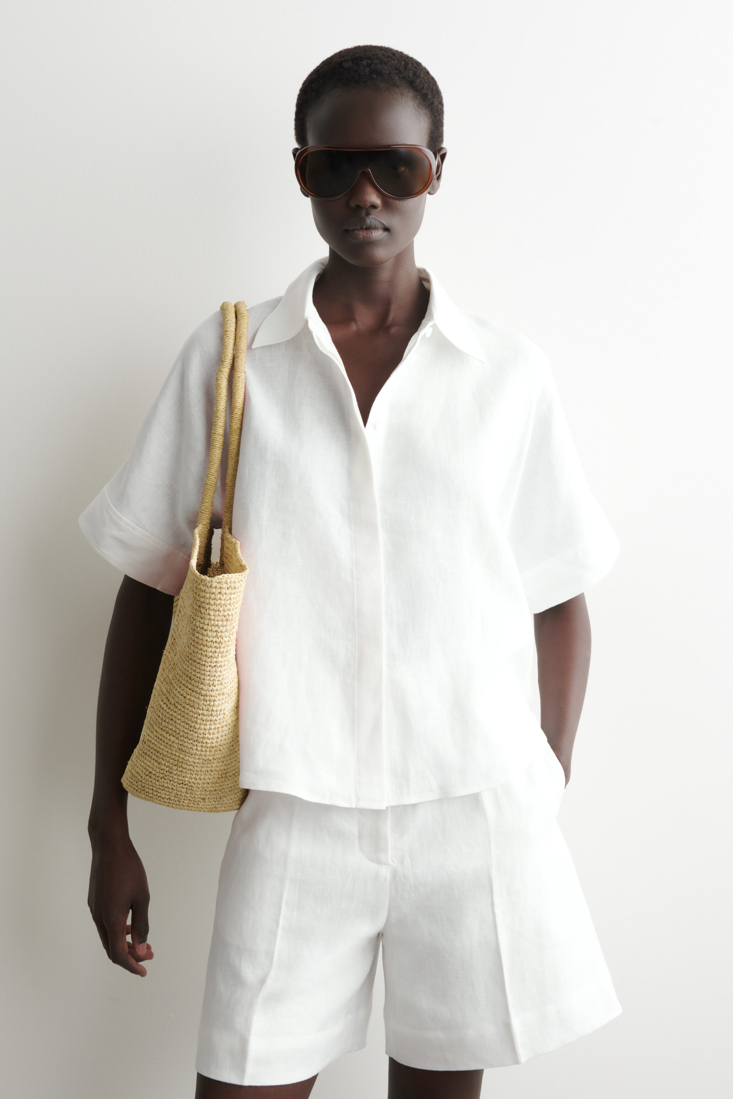 Oversized Short-Sleeved Linen Shirt