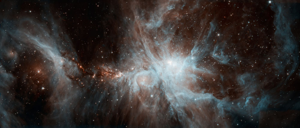 Hot New Stars Take Center Stage in Cosmic Photo