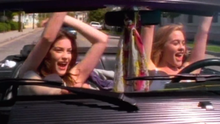 Liv Tyler and Alicia Silverstone in Crazy