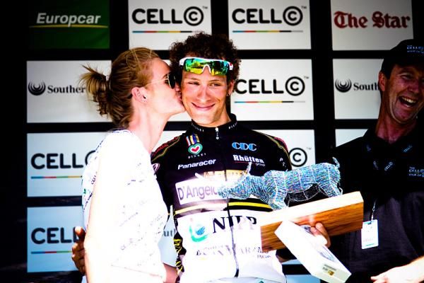 Stage five winner Bernardo Riccio (d'Angelo &amp; Antenucci - Nippo).