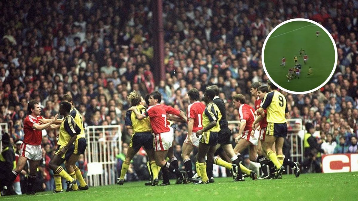 Manchester United brawl with Arsenal in 1990