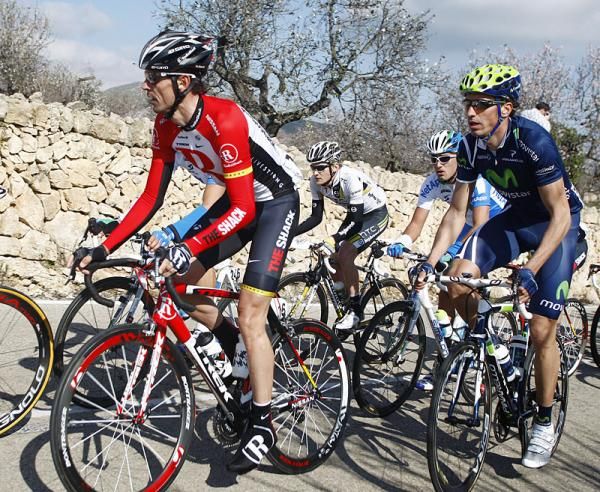 Andreas Kl&ouml;den (RadioShack) and Xavier Tondo (Movistar) tackle a climb.