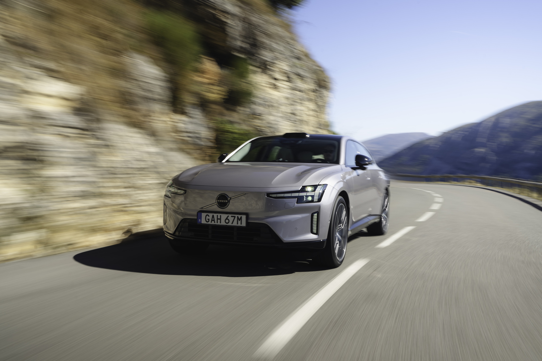 Images of the sleek new Volvo ES90