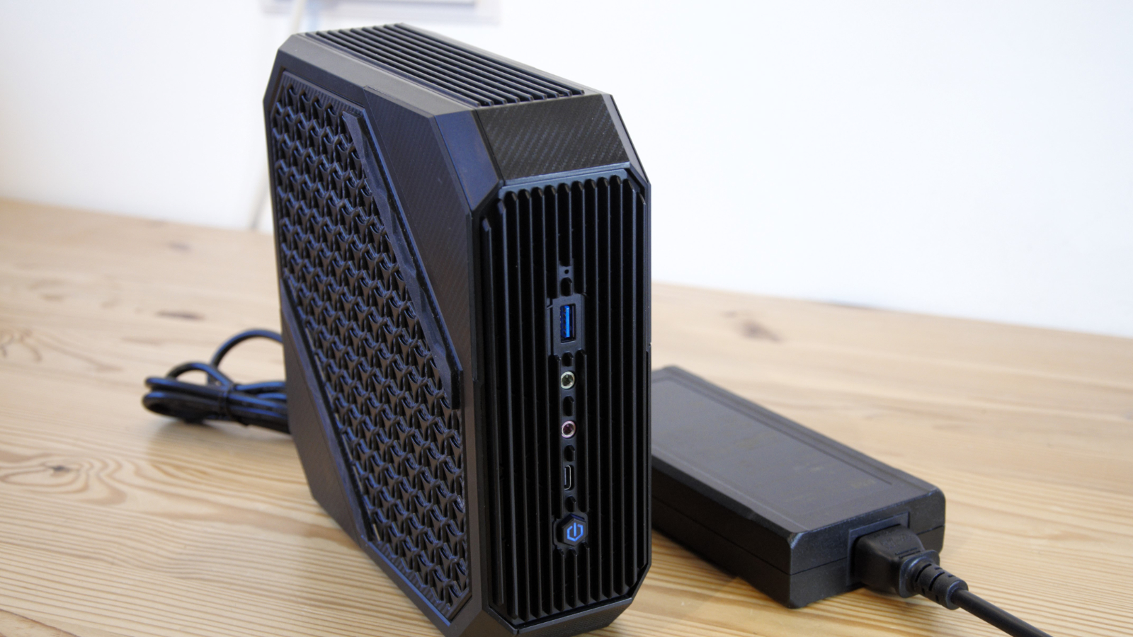 Minisforum Neptune HX77G