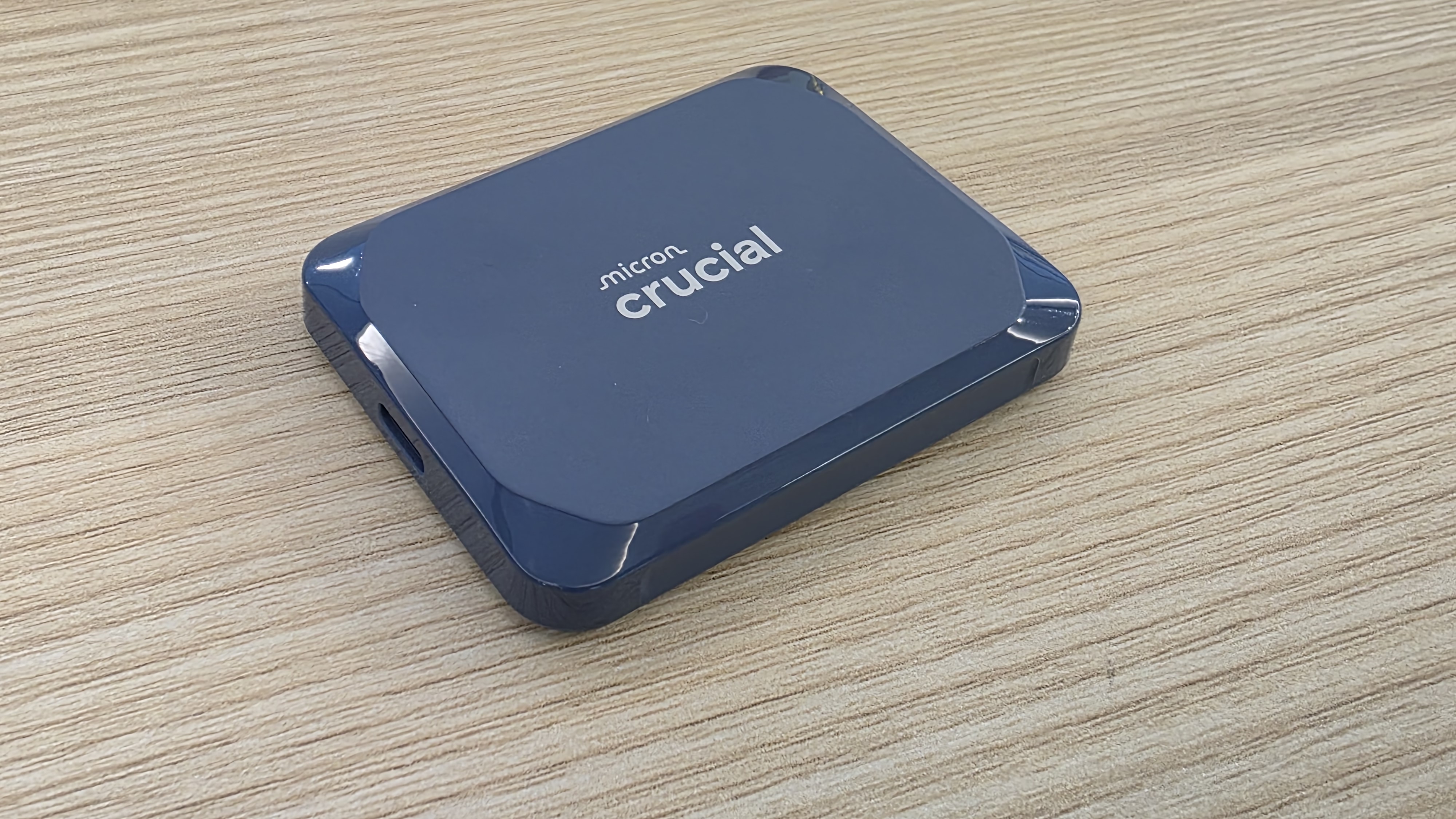 Crucial T710