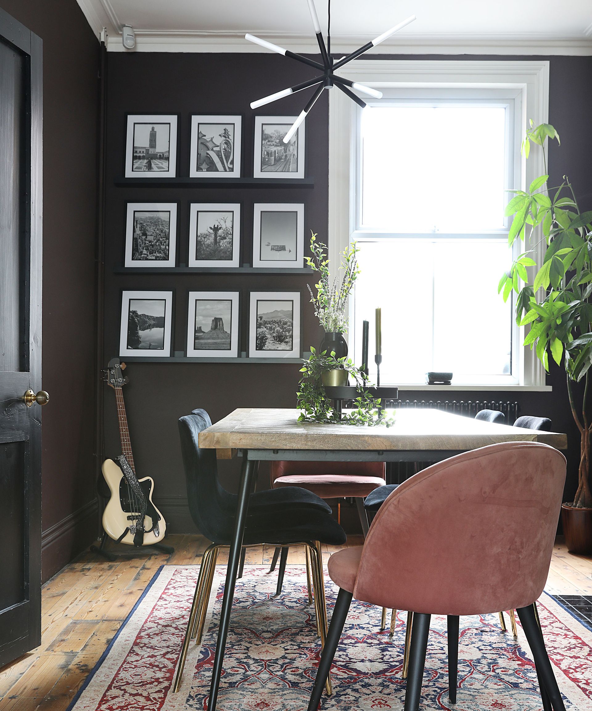 Rumah bersejarah Leila dan Joe dipenuhi cahaya dan warna