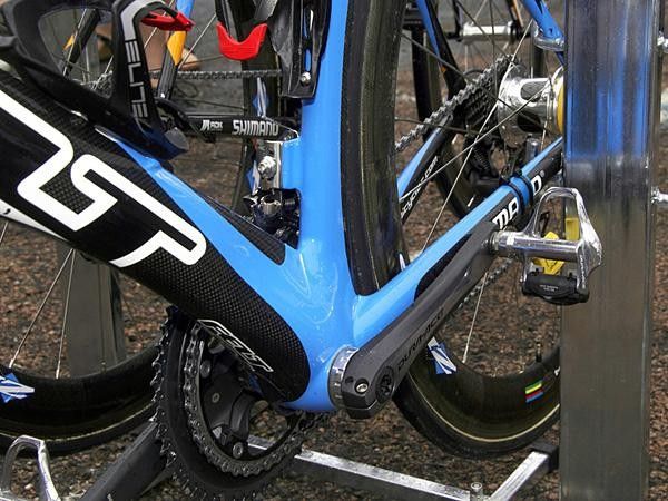 Given how much material is here we're guessing the AR is stiff, too, although that also means it's noticeably heavier than Felt's non-aero F1.