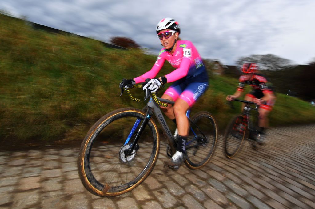 OVERIJSE BELGIUM OCTOBER 31 Eva Lechner of Italy and Trinx Factory Team competes during the 62nd Druivencross Overijse UCI CycloCross Worldcup 2021 Womens Elite DruivencrossOverijse CXWorldCup UCIcyclocrossWC on October 31 2021 in Overijse Belgium Photo by Luc ClaessenGetty Images