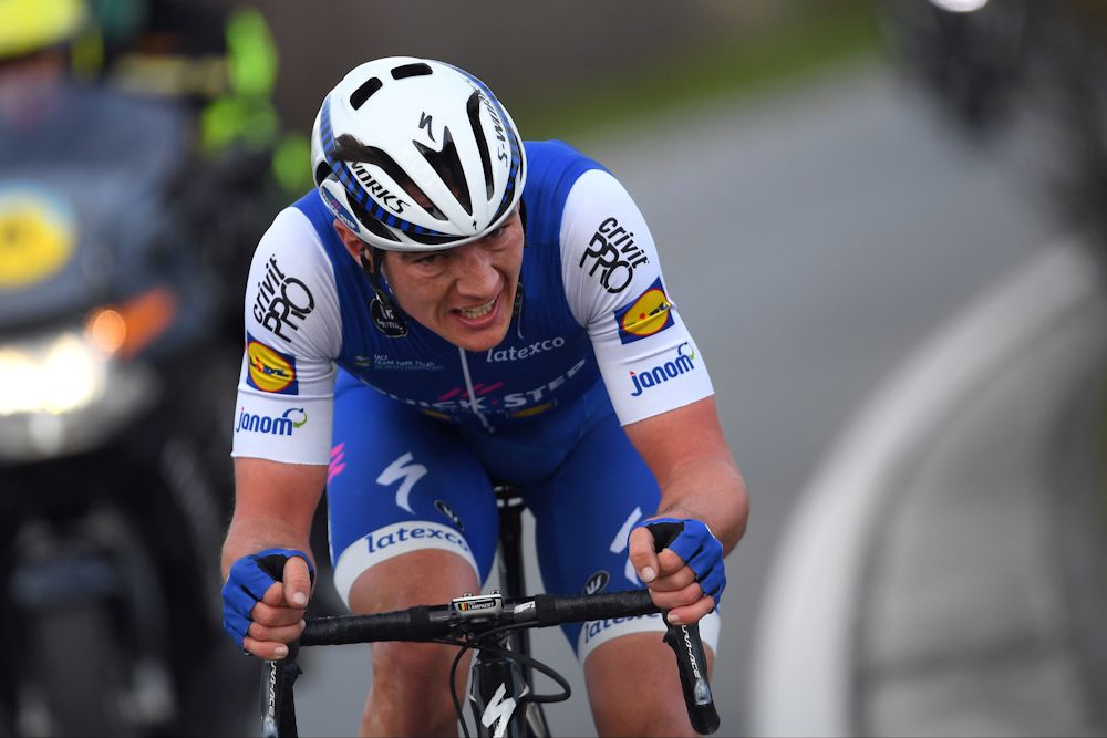 Yves Lampaert en route to winning Dwars door Vlaanderen
