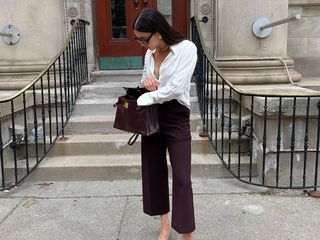 @sasha.mei fall outfit hermes kelly bag burgundy