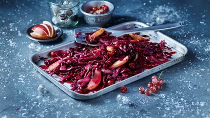 Christmas vegetable recipes: plate of red cabbage and apple