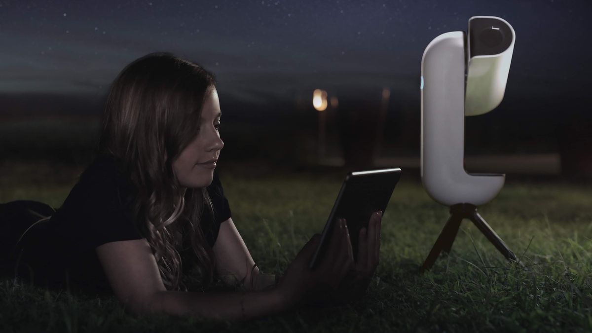 The Vespera smart telescope from the French startup Vaonis.