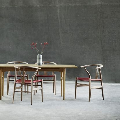 Hans J. Wegner, Carl Hansen & Son wishbone chair