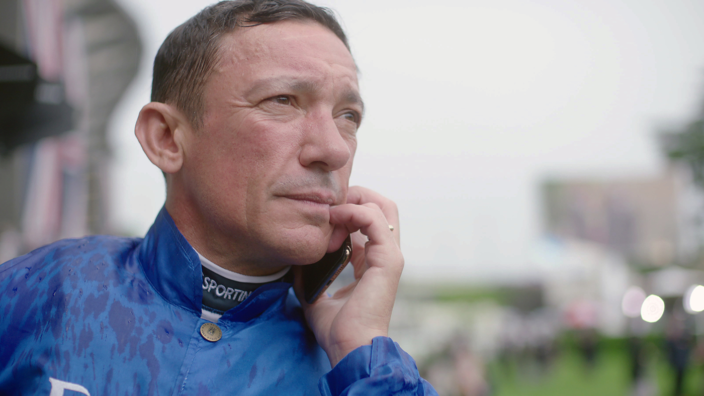 Frankie-Dettori-on-phone-%C2%A9-Cactusbrook-Ltd-1.jpg