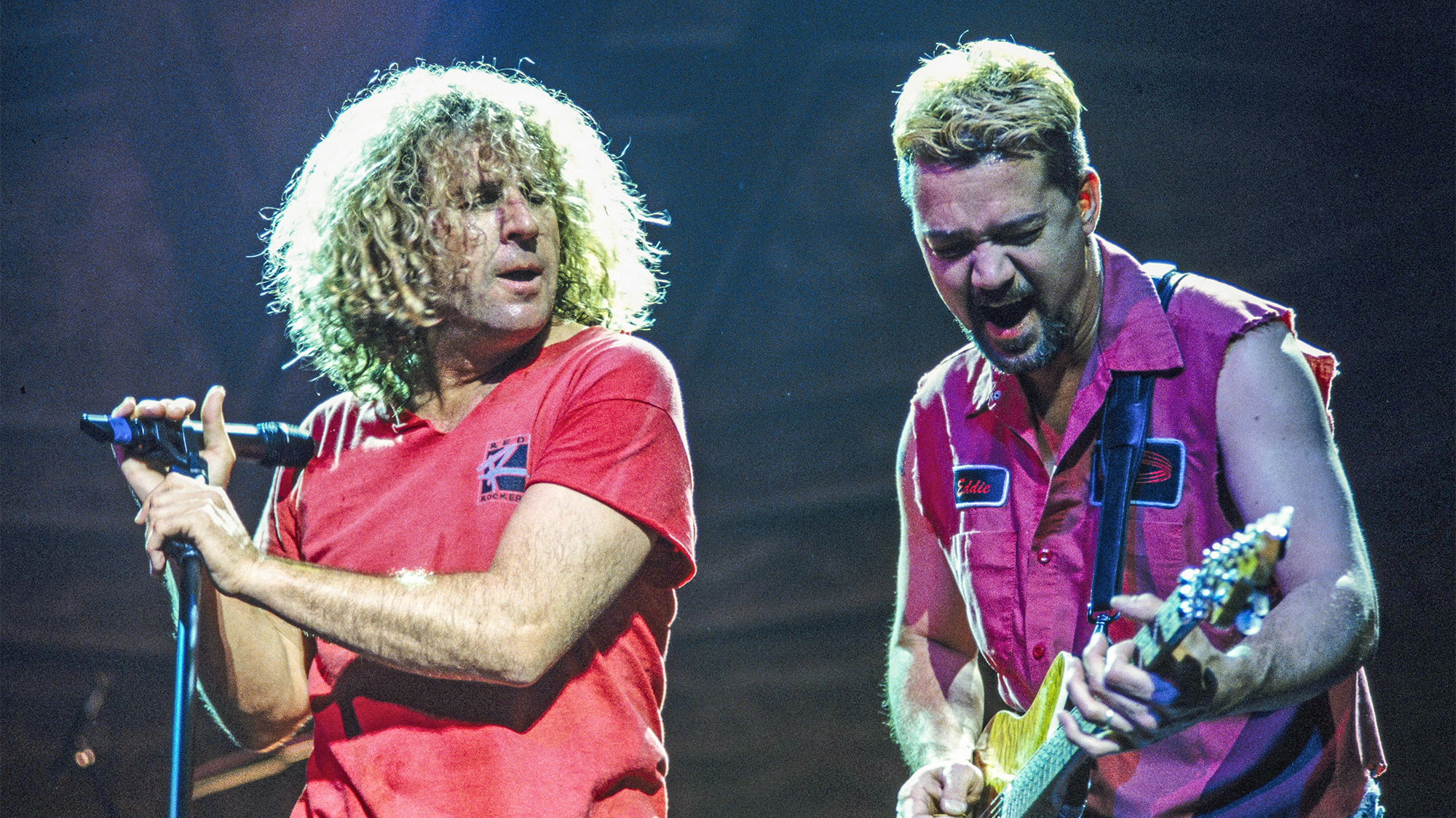 Sammy Hagar et Eddie Van Halen perform in Paris, May 25, 1995