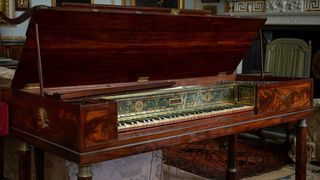 Napoleon piano