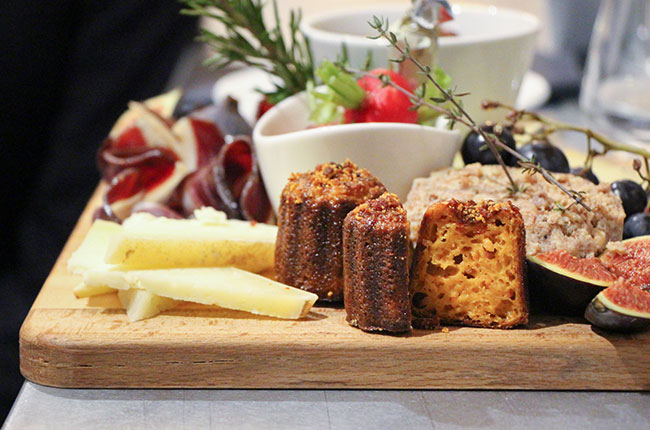 Planche Eug&amp;egrave;ne, chateau en ville