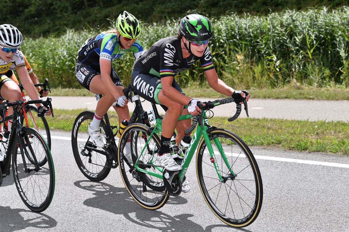 Marianne Vos (WM3 Pro Cycling) working hard