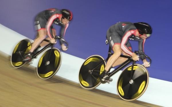 Sir Chris Hoy leads Matt Crampton in the British team in qualfying for the men's team sprint