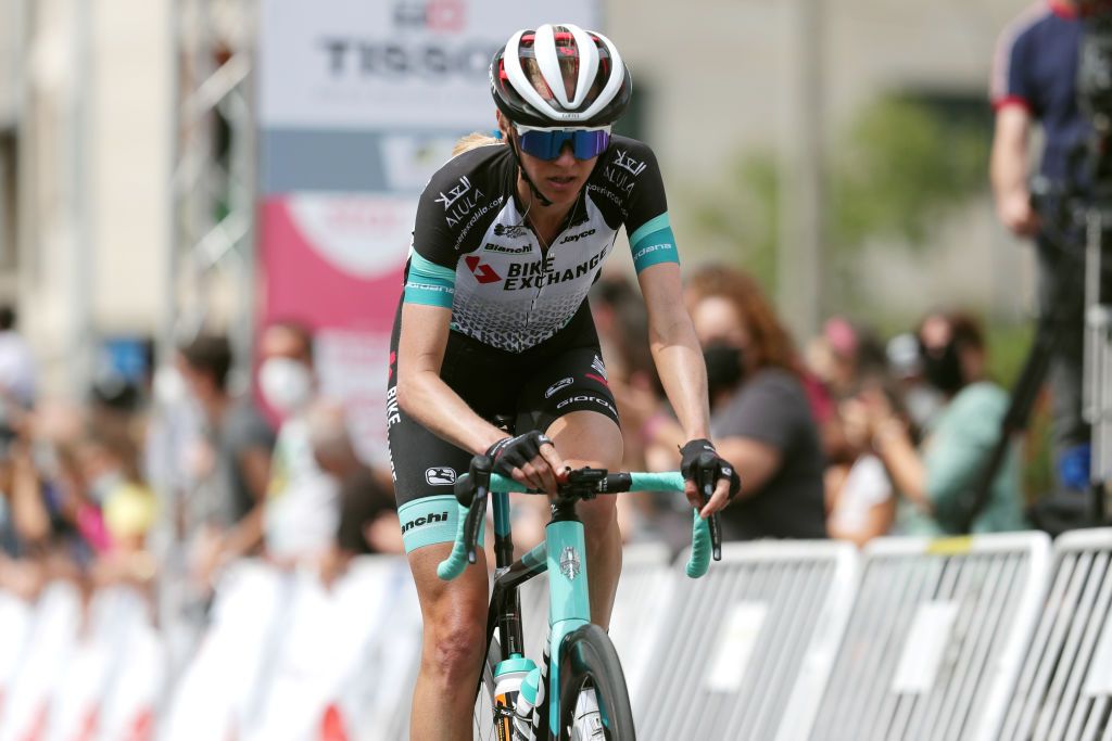 A RUA SPAIN SEPTEMBER 02 Lucy Kennedy of Australia and Team BikeExchange crosses the finishing line during the 7th Ceratizit Challenge By La Vuelta 2021 Stage 1 a 1187 stage from Estacin Invernal Cabeza de Manzaneda to A Rua ChallengeVuelta CERATIZITChallenge21 on September 02 2021 in A Rua Spain Photo by Gonzalo Arroyo MorenoGetty Images