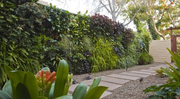 Garden wall ideas from the top landscape designers | Livingetc