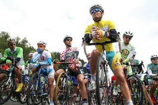 Stage 3 - Porsev powers to second stage win