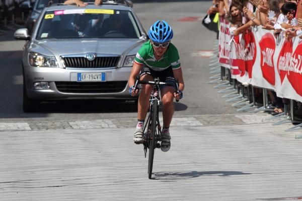 Emma Pooley (Garmin-Cervelo) limited her losses, finishing 1:34 after Vos.