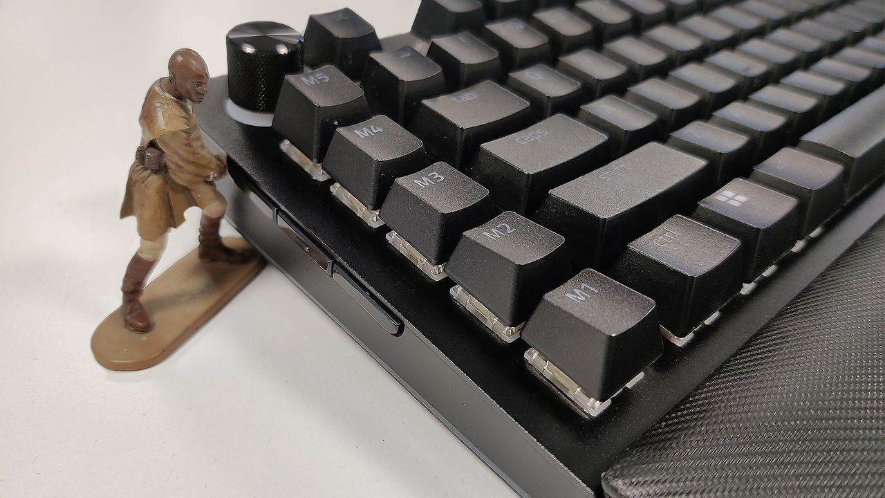 The Razer Blackwidow V4 Pro macro keys close up.