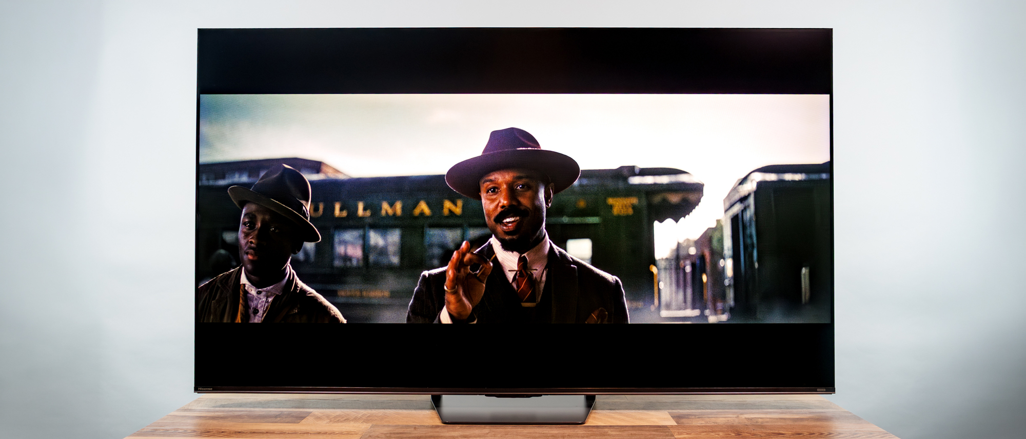 Hisense U7SG ULED Mini-LED Google TV on a desk