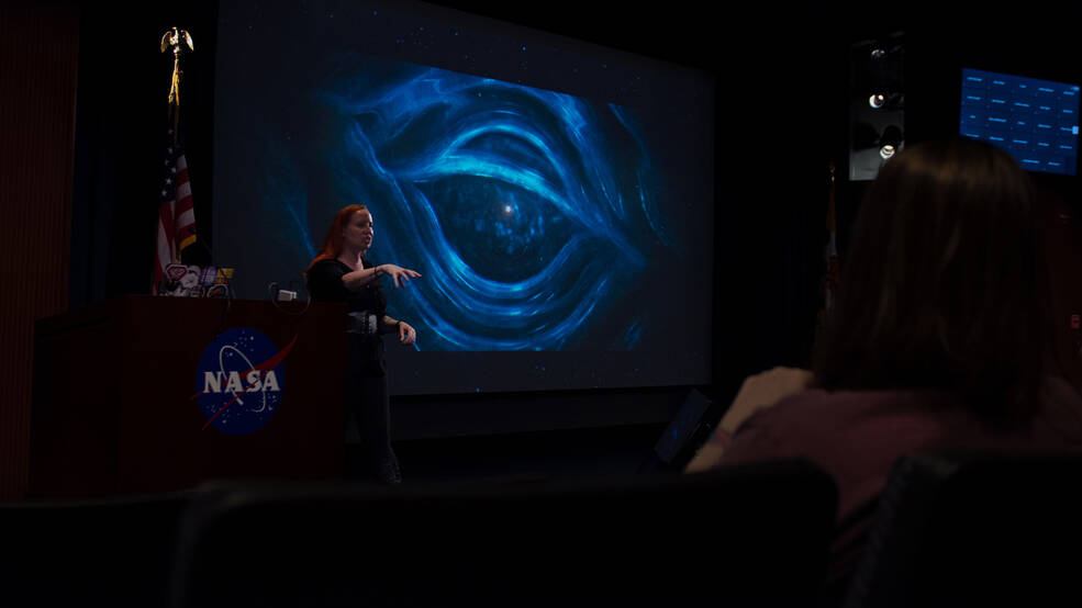  'Star Trek' advisor warps into NASA to talk real science of sci-fi 