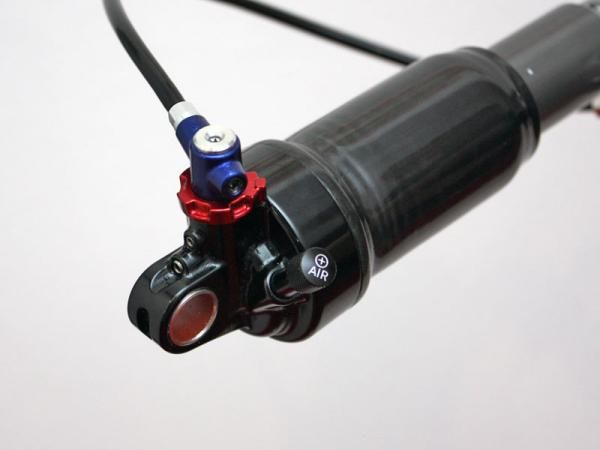 At least on this prototype, external adjustments are limited to rebound speed and air pressure, in addition to the remote lockout.