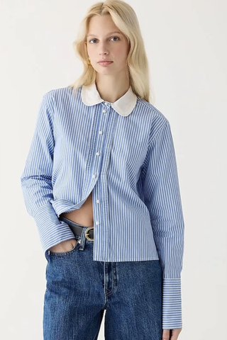 Cropped Garçon Shirt With Pearl Buttons in Stripe