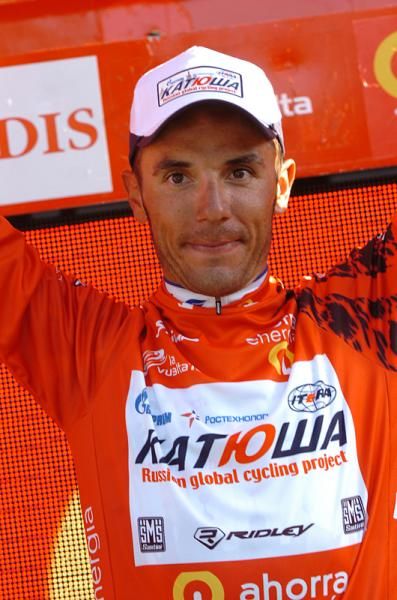 Joaquim Rodriguez (Katusha) took a two-second time bonus at the first sprint to depose Igor Anton.