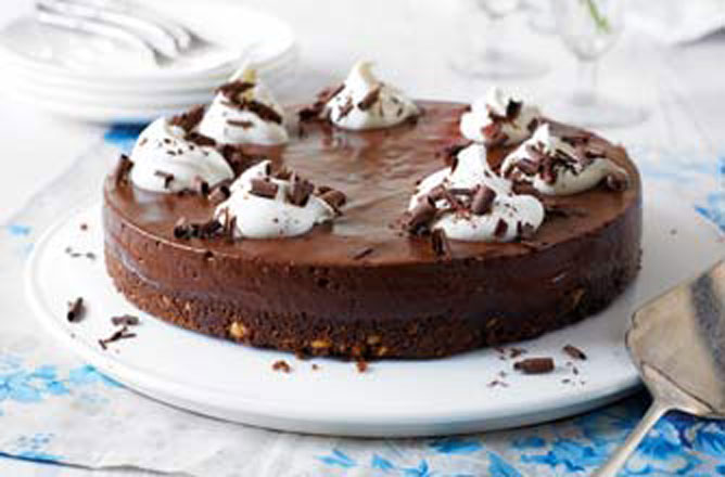 Fridge cake - easy no bake chocolate cake