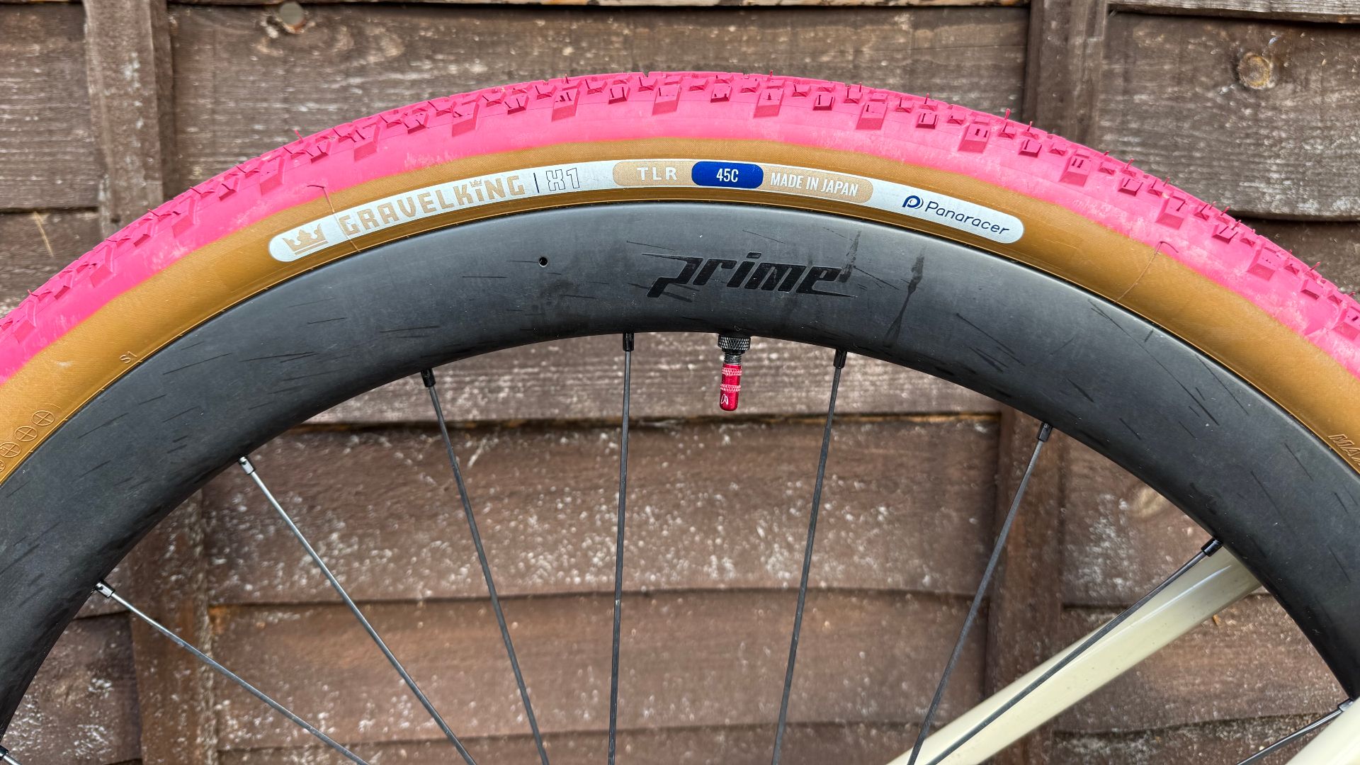 Panaracer GRAVELKING X1 TLR 700×45C 2本 PANARACER Tire GravelKing X1 28″ | 700 X 40 / 45 TLR black – Tru