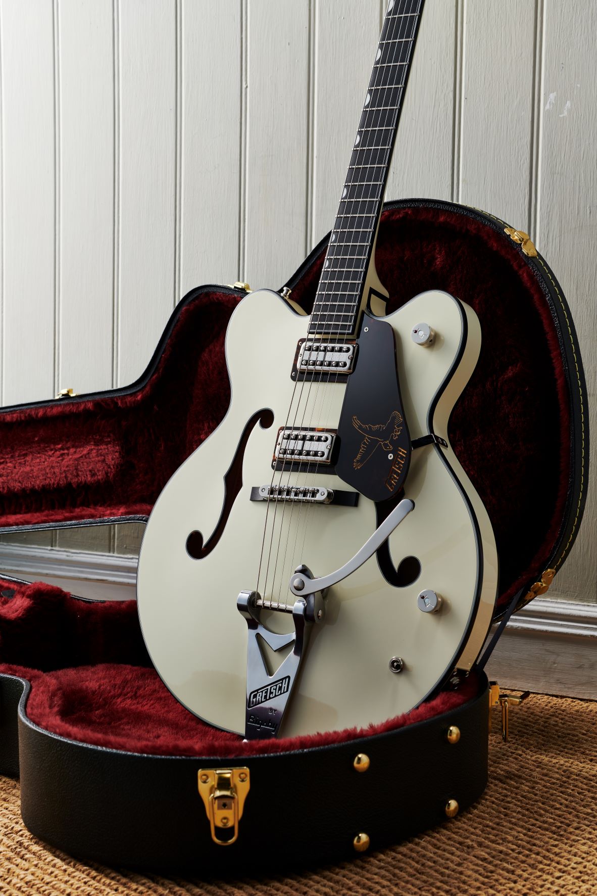 Gretsch G6636T-RF RICHARD FORTUS SIGNATURE FALCON