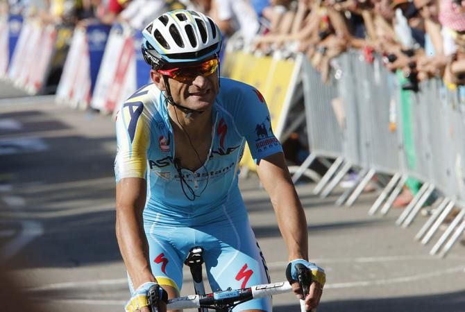 Michele Scarponi finishes up