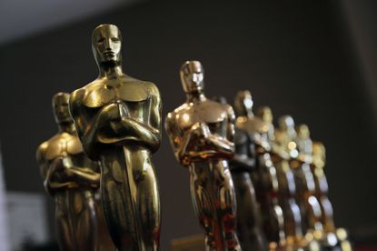 Oscar statuettes.
