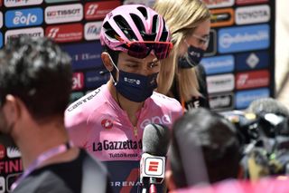 Egan Bernal wears a mask in the Giro d'Italia mixed zone