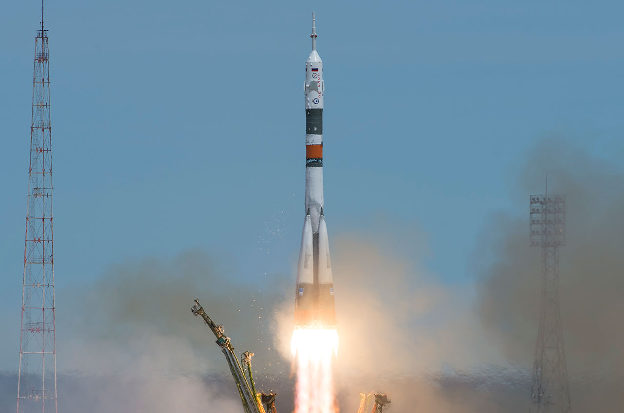 Liftoff for Expedition 51 Crew