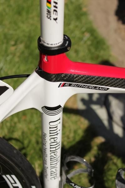 The seatpost cluster looks similar to what's found on the Kredo Ultra.