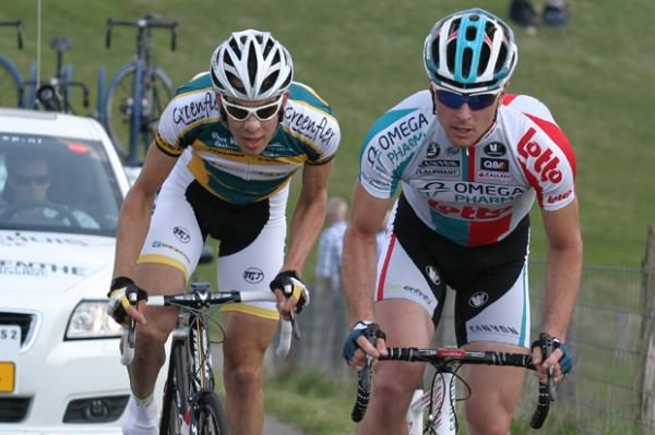 Sven Vandousellaere (Omega Pharma-Lotto) and Sander Oostlander (De Rijke)